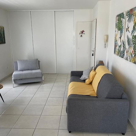 Sunny Cottage, Belle Terrasse, Proche Et Vue Mer 圣吕斯 外观 照片
